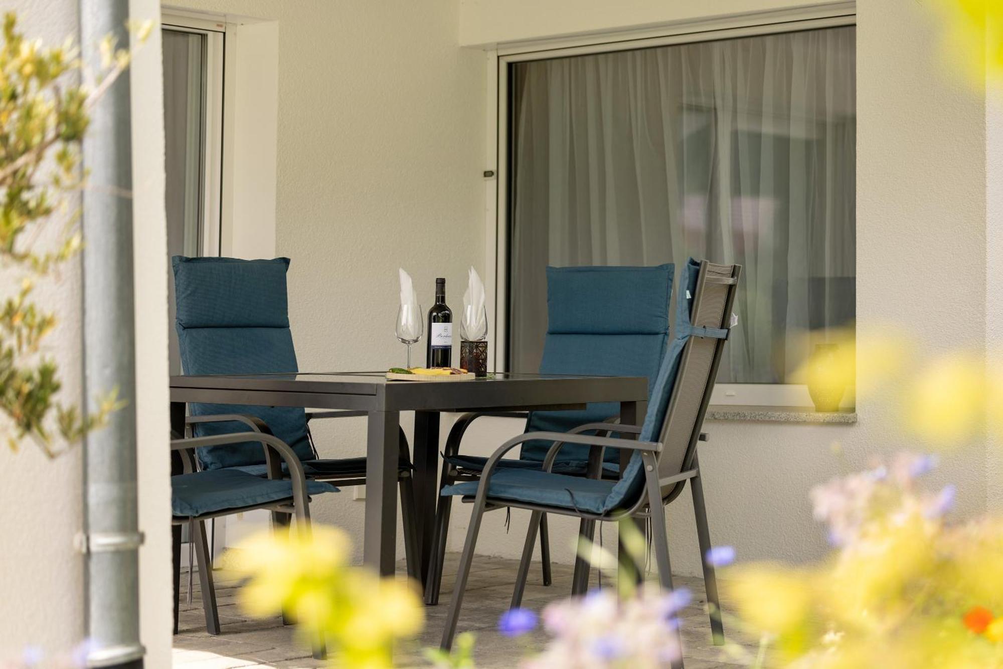 Ferienwohnungen beim Imker Mössingen Exterior foto